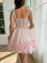 A Line Sweetheart Neck Tulle Homecoming Dress