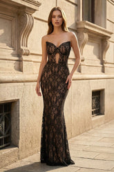 Black Sweetheart V-Neck Sleeveless Lace Mermaid Prom Dress