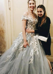 Beautiful Princess Off-the-Shoulder Lace-Up Appliques Wedding Dresses