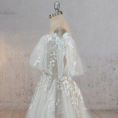 A-Line Lace Button Covered Back Tulle Wedding Dress