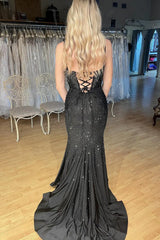 Black Spaghetti Straps Mermaid Prom Dresses With Beading