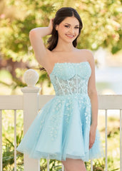 A-Line Tulle Lace Homecoming Dress with Appliques