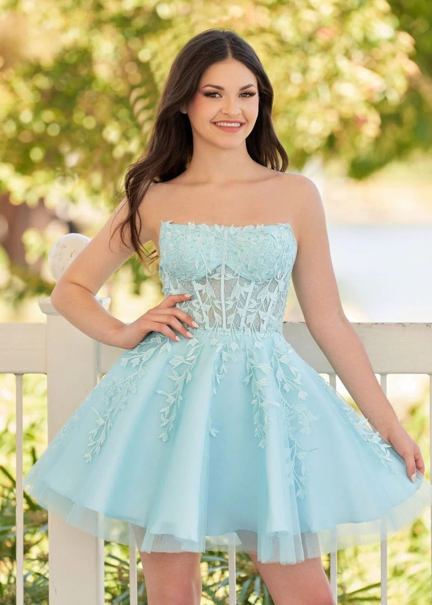 A-Line Tulle Lace Homecoming Dress with Appliques