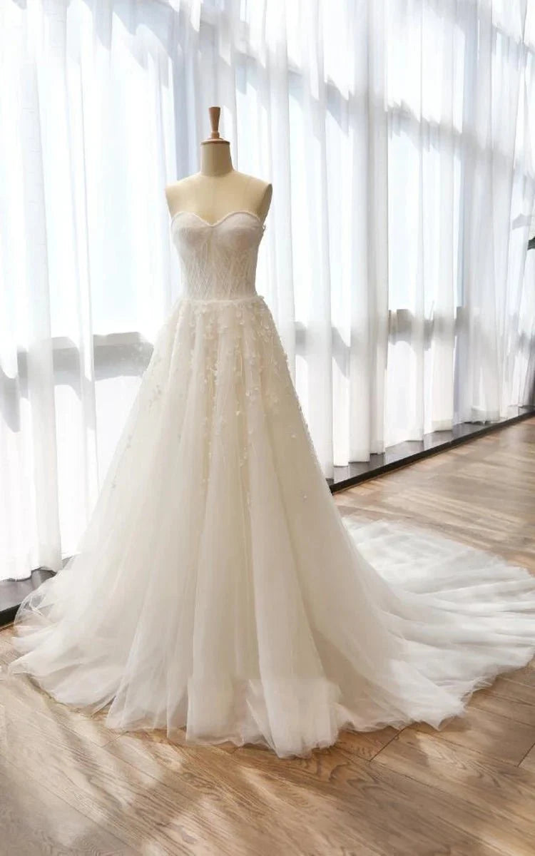 A-Line Sweetheart Sleeveless Zipper Beading Tulle Appliqued Wedding Dress