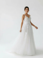 A-Line V Back Long White Wedding Dress with Lace Appliqued