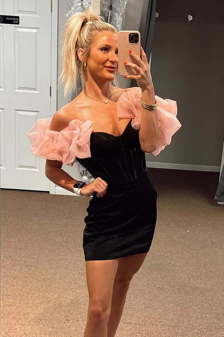 Black Off the Shoulder Velvet Tight Homecoming Dress
