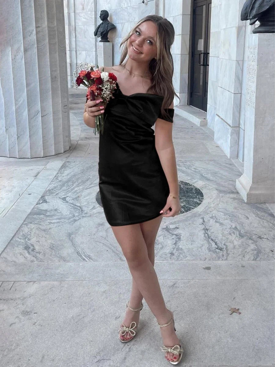 Black - Off The Shoulder Short Homecoming Dress With Bow
