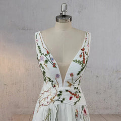 A-Line Flower Appliqued Majesty Wedding Dress