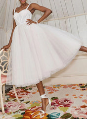 A-Line Sweetheart Sleeveless Tulle Tea-Length Wedding Dresses With Pleated
